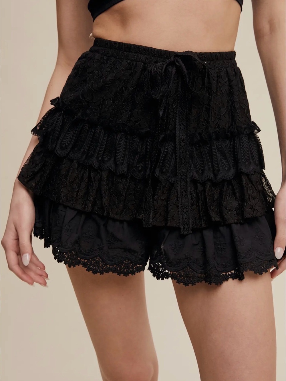 Listicle Black Tiered Lace Skort